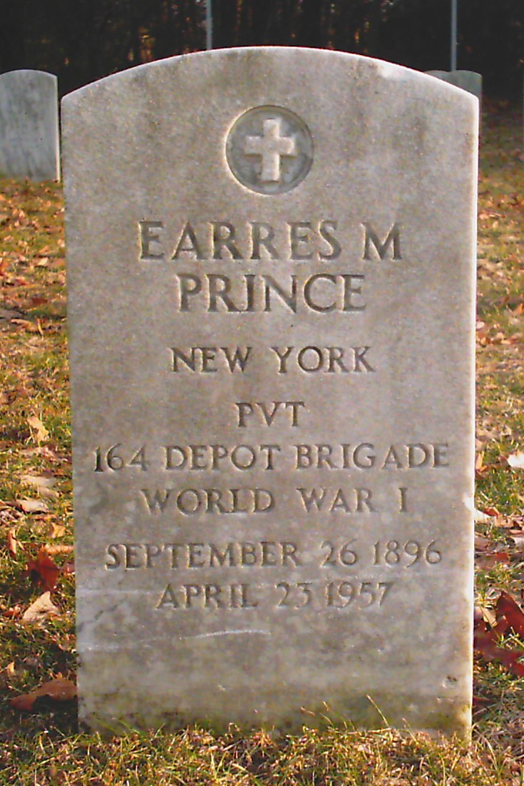 PRINCE Earres Tombe.jpg