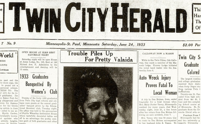 1933 0624 Twin City Herald Cab enters mason L.jpg