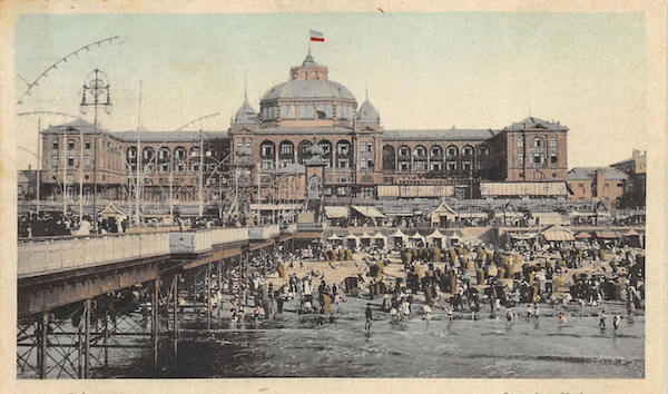 Kurhaus, Scheveningen.jpeg